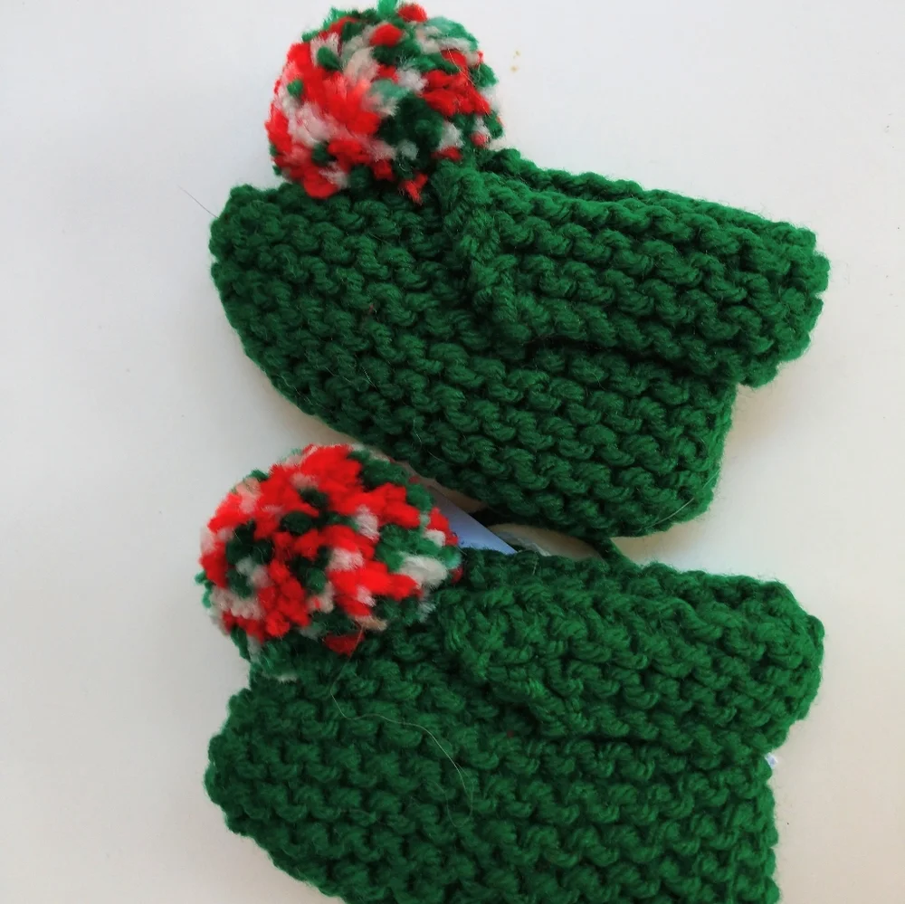 Baby Booties Hand Crafted Slippers Christmas Shoes Pompom Red White Green